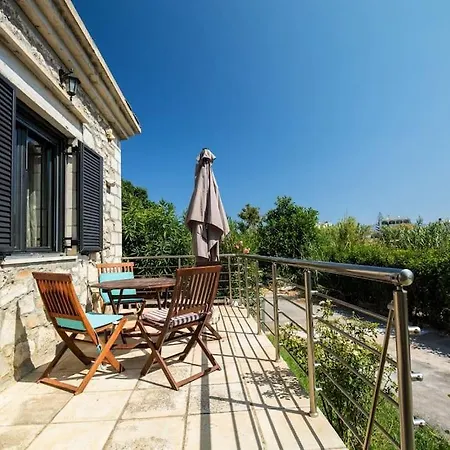 Zouri Holiday home