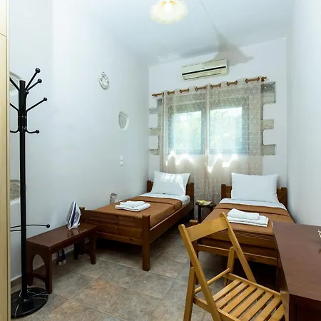 Holiday home Zouri *